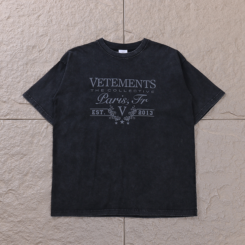 VETEMENTS T-SHIRT