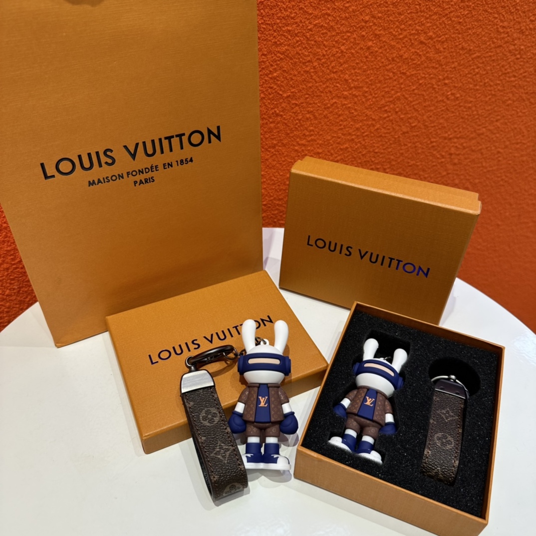 LV KERCHAIN