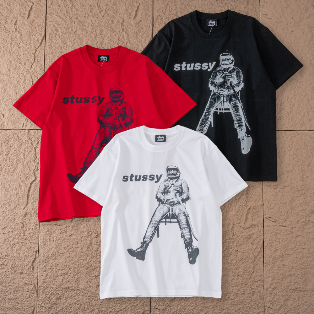 STUSSY T-SHIRT