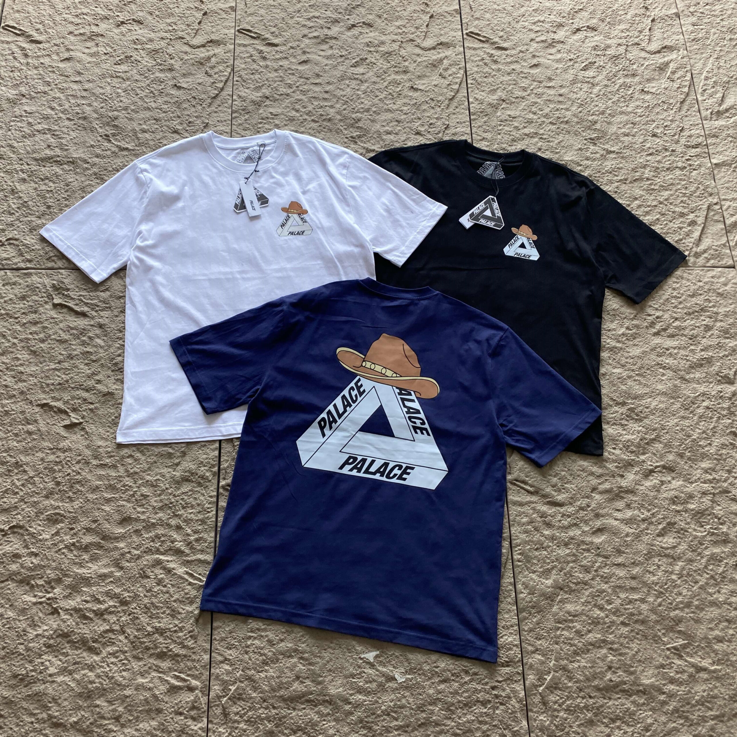 PALACE T-SHIRT