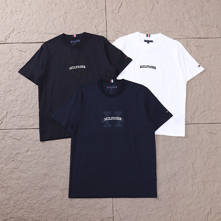 TOMMY HILFIGER T-SHIRT