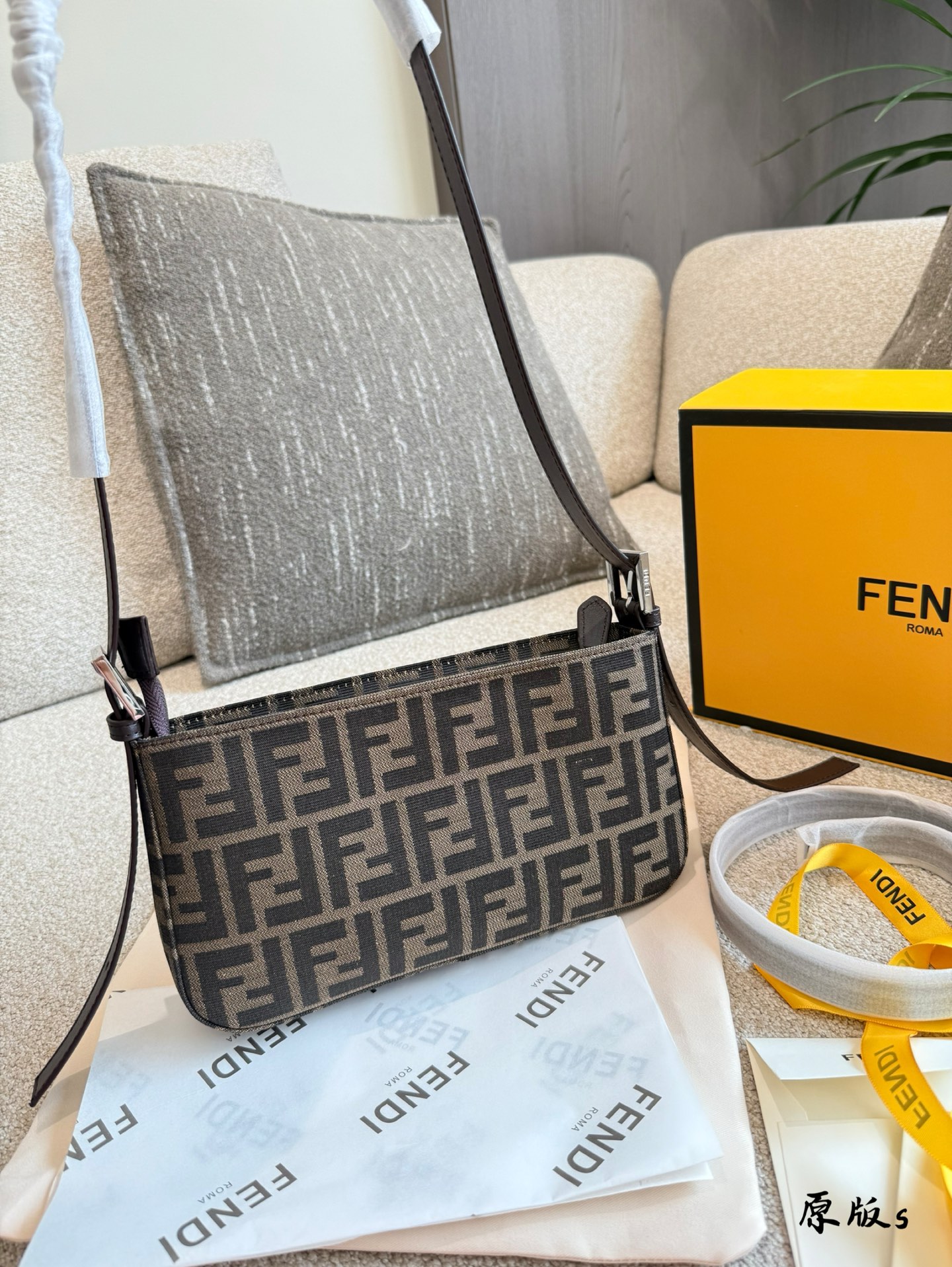 FENDI BAG