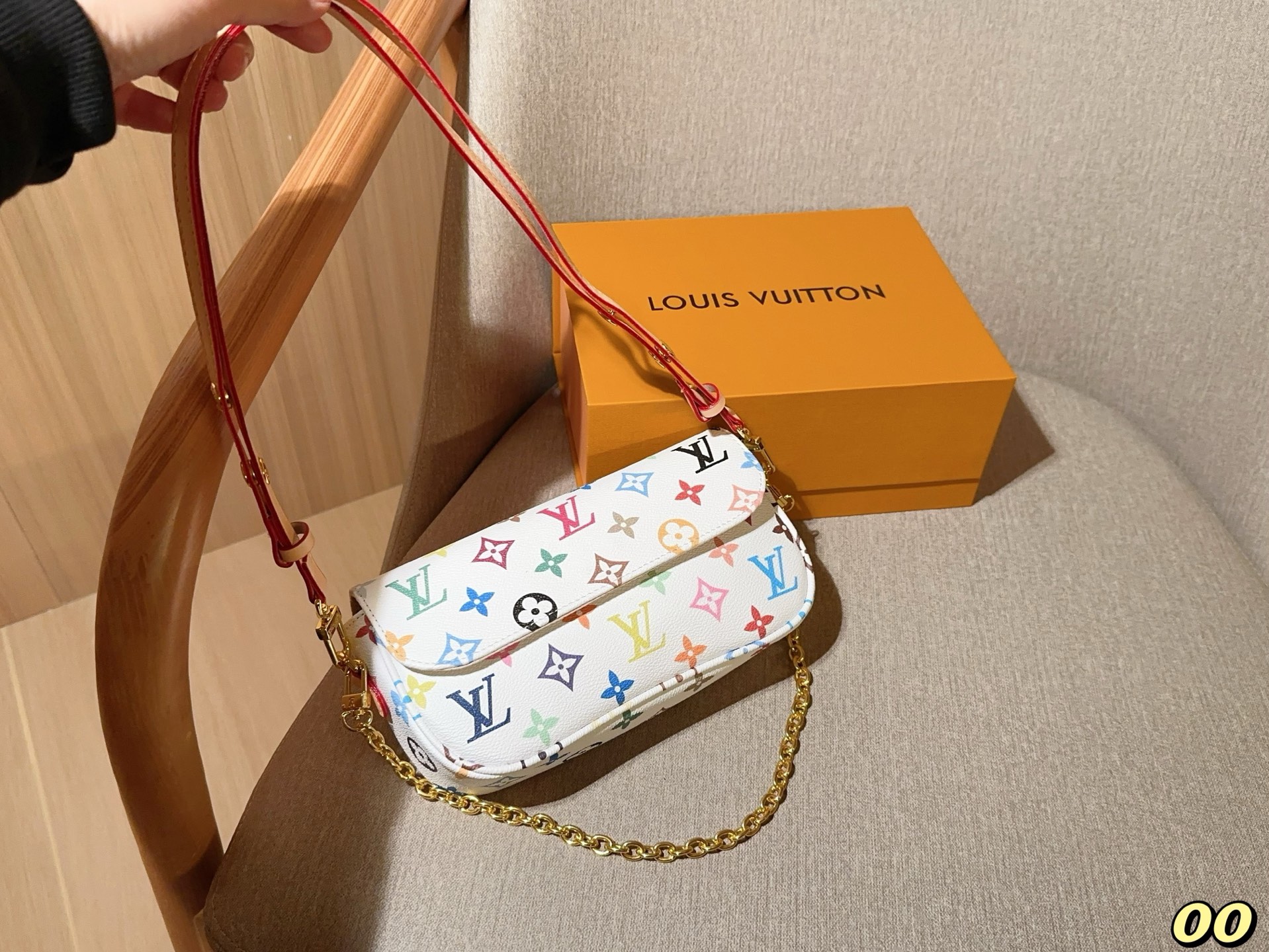 LV BAG