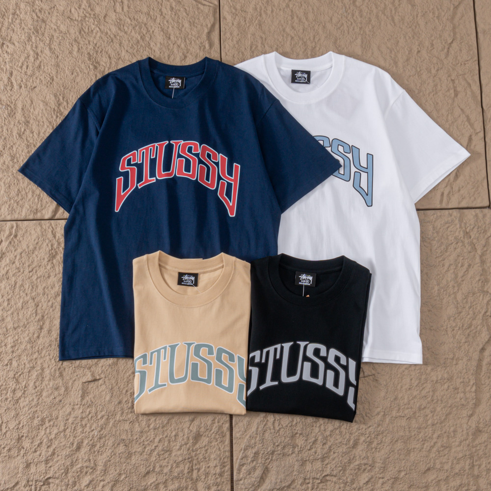 STUSSY T-SHIRT