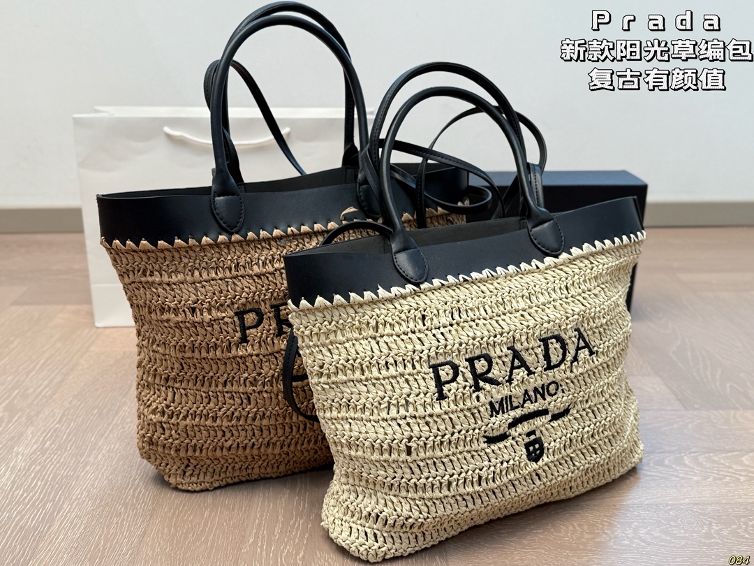 PRADA BAG