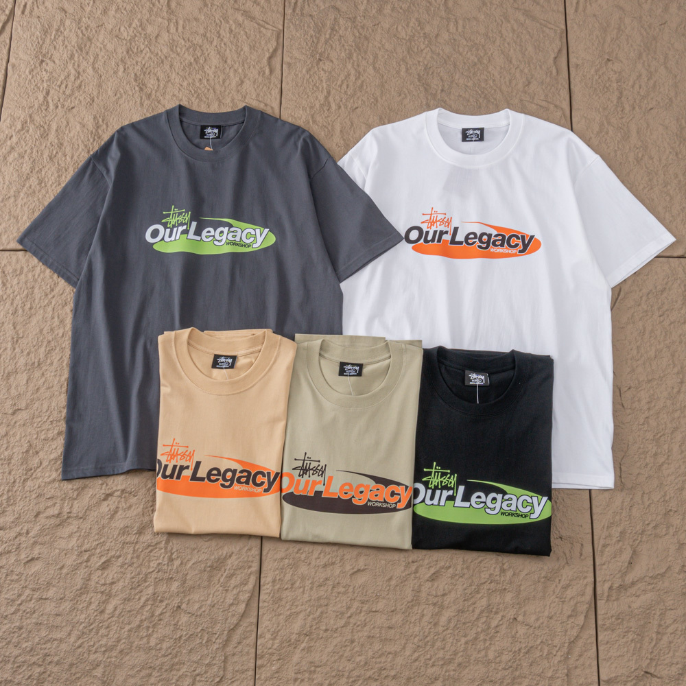 STUSSY T-SHIRT