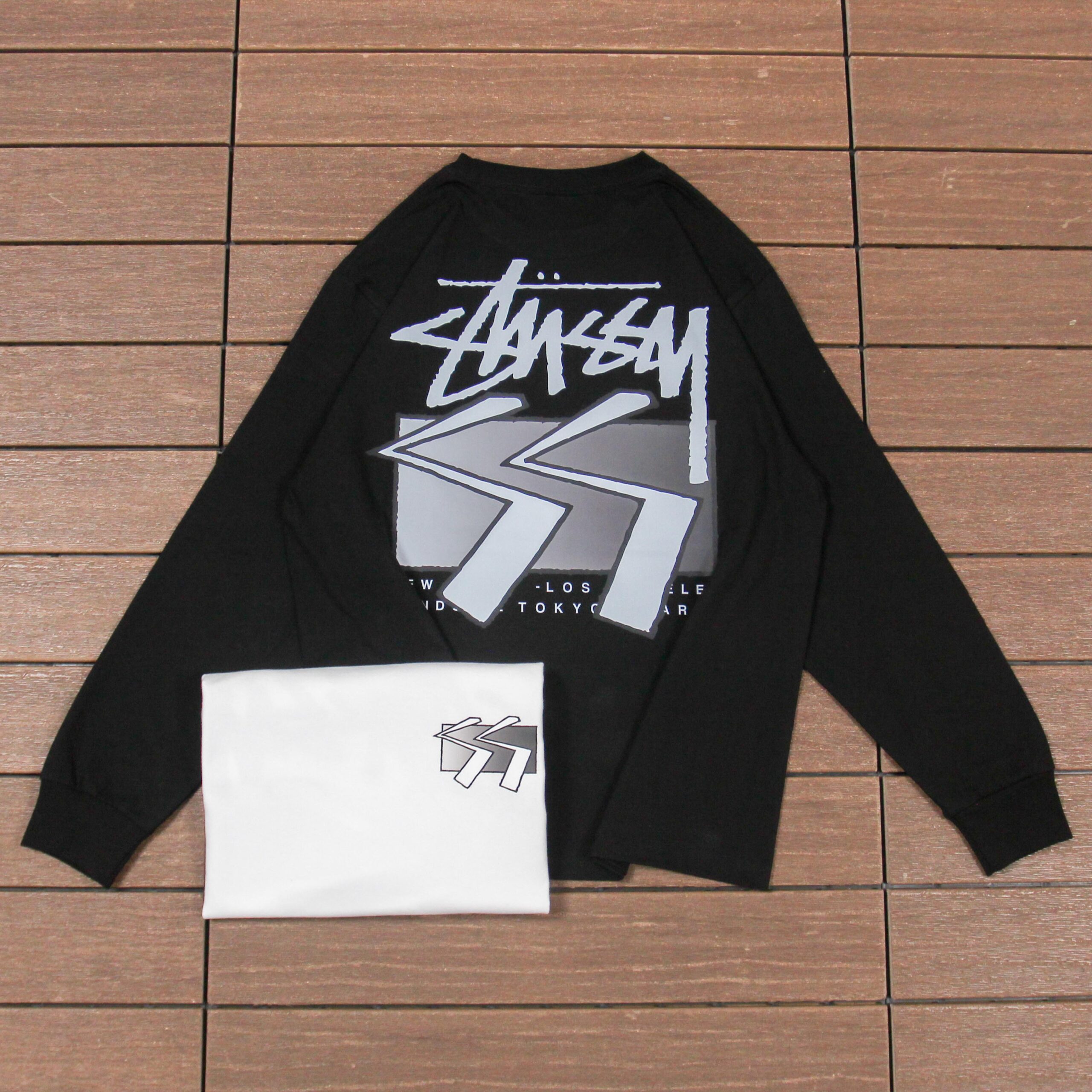 STUSSY T-SHIRT