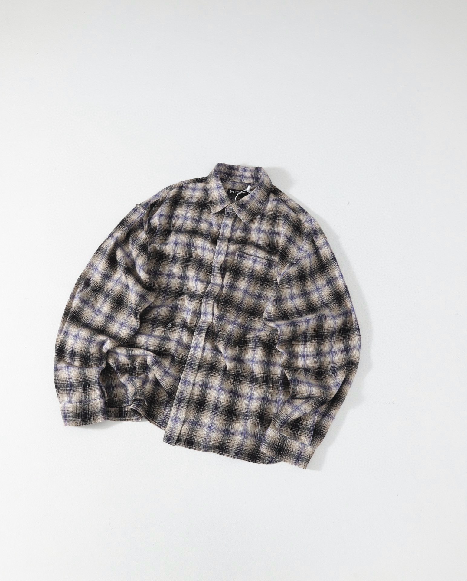 HIDE IN HillS SHIRT