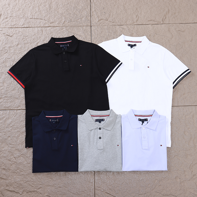 TOMMY HILFIGER T-SHIRT