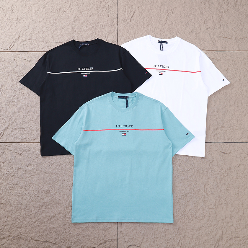 TOMMY HILFIGER T-SHIRT
