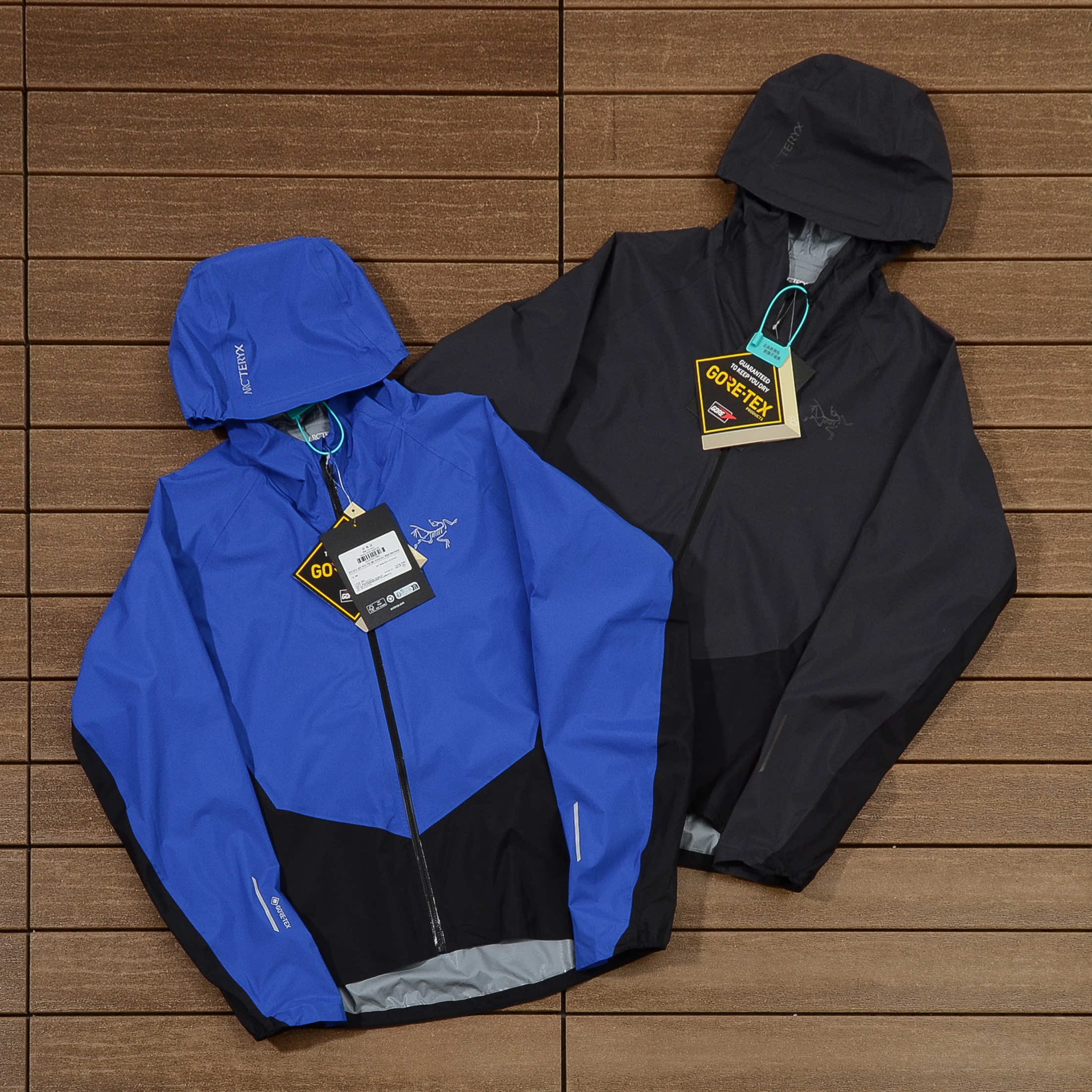 ARC'TERYX JACKET