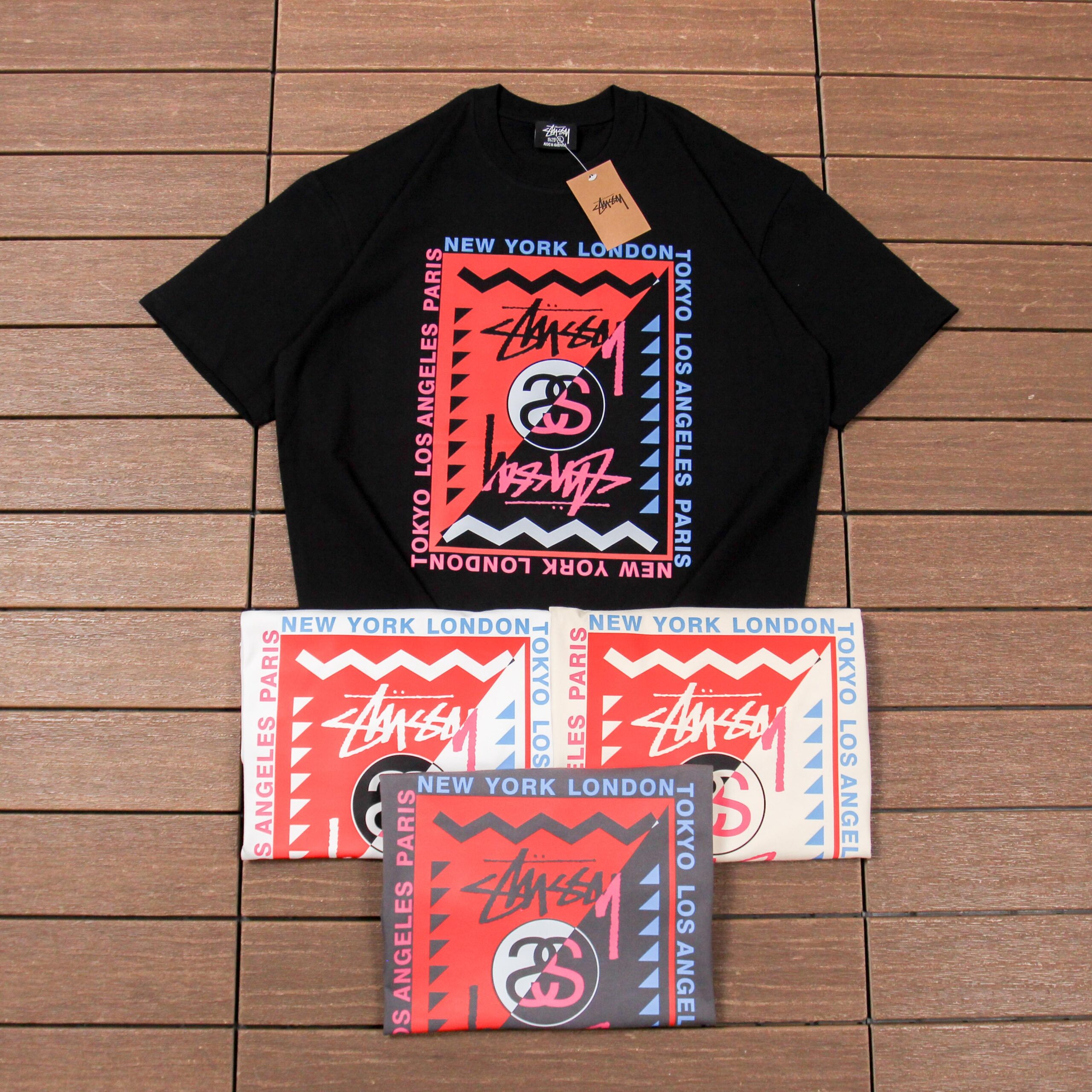 STUSSY T-SHIRT