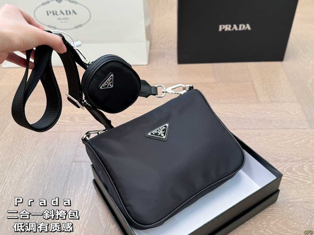 PRADA BAG
