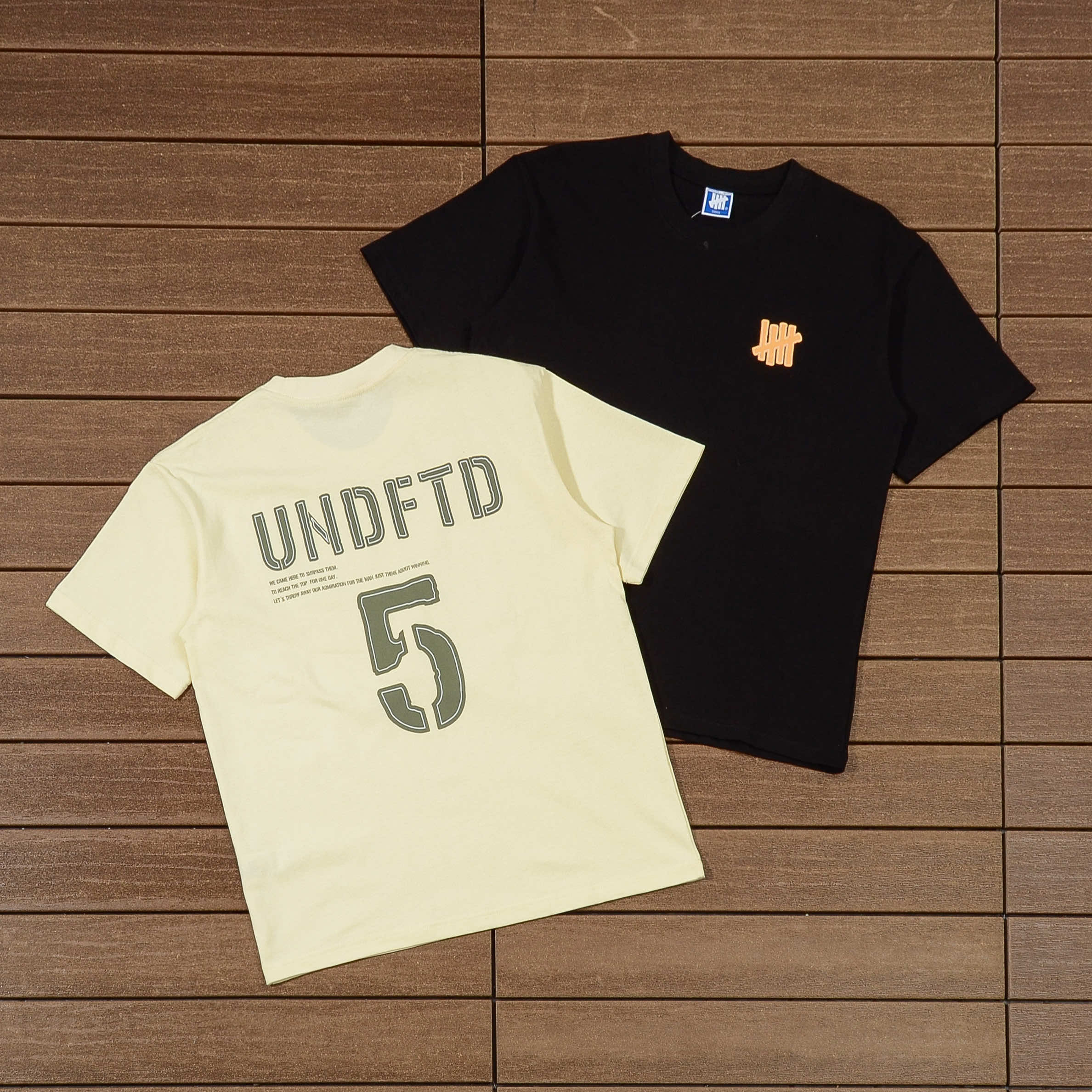 UNDEFEATED T-SHIRT