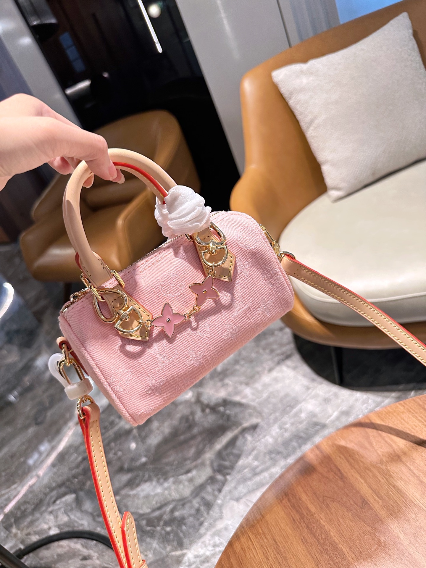 LV BAG
