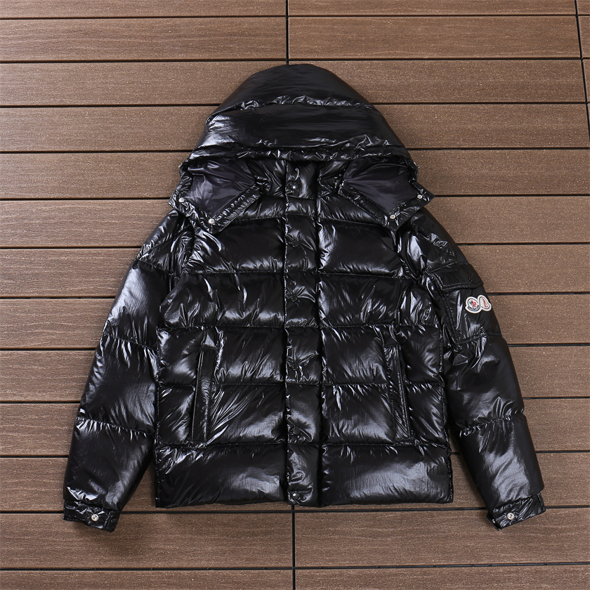 MONCLER DOWN JACKET