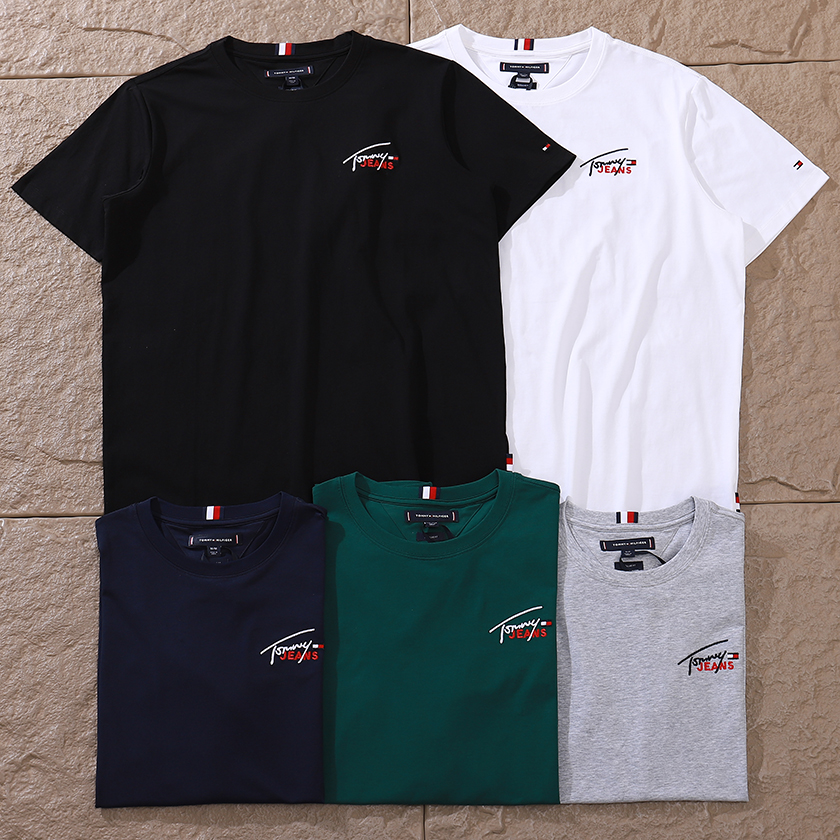 TOMMY HILFIGER T-SHIRT