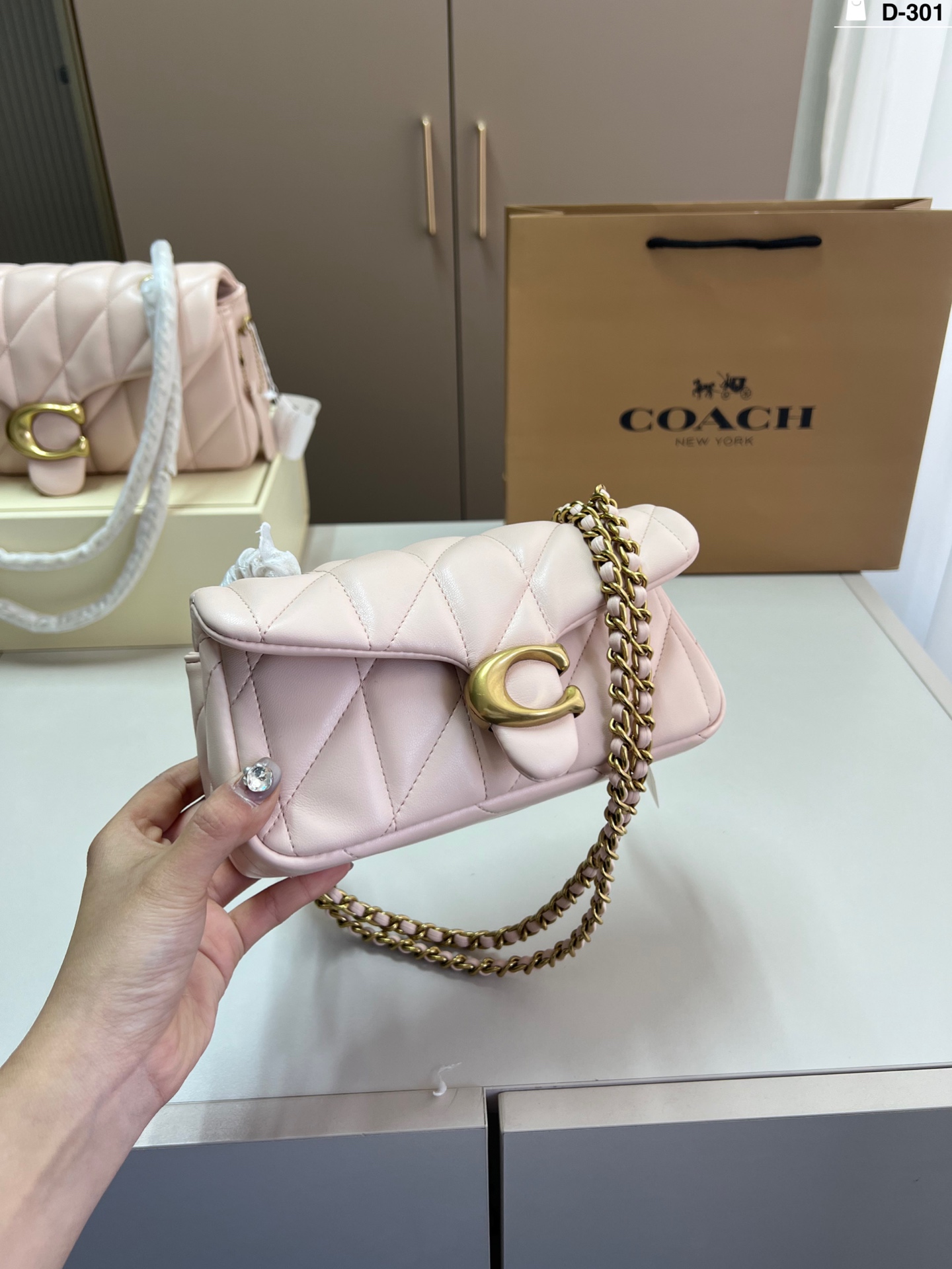 COACH BAG