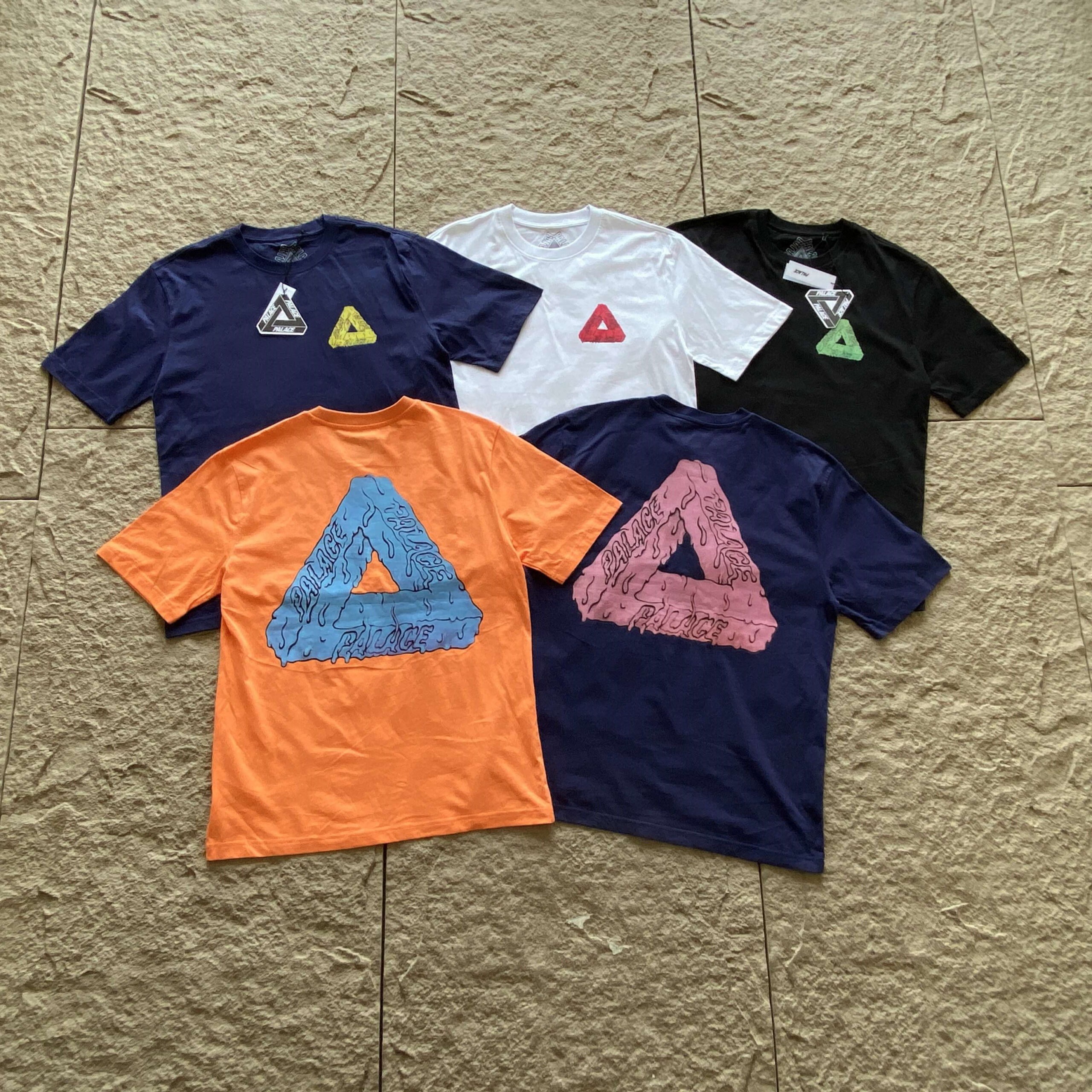 PALACE T-SHIRT