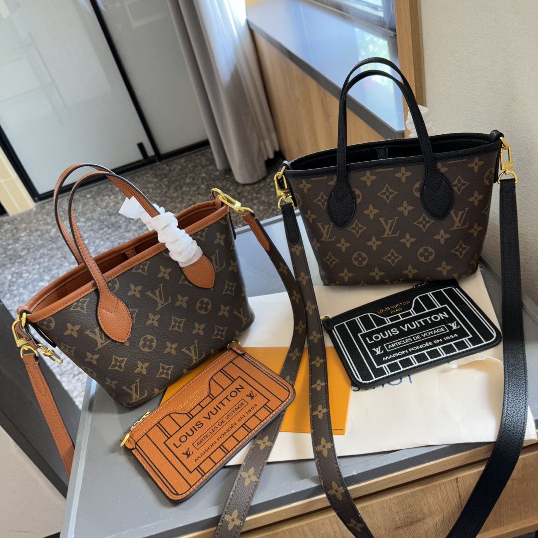 LV BAG
