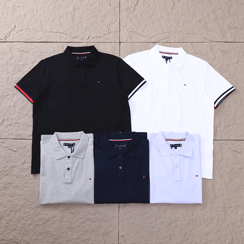 TOMMY HILFIGER T-SHIRT
