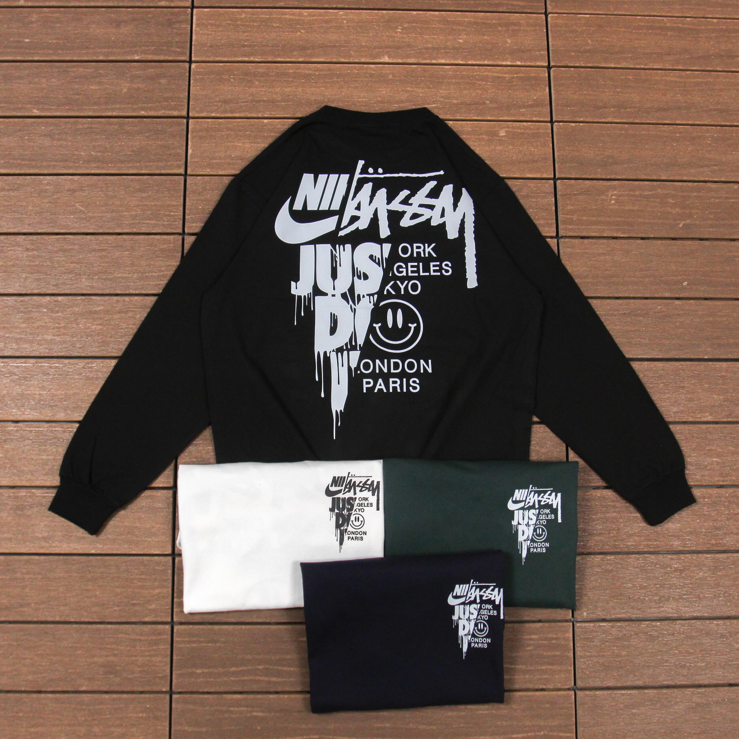 STUSSY T-SHIRT