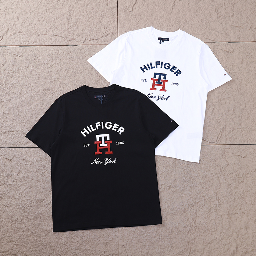 TOMMY HILFIGER T-SHIRT