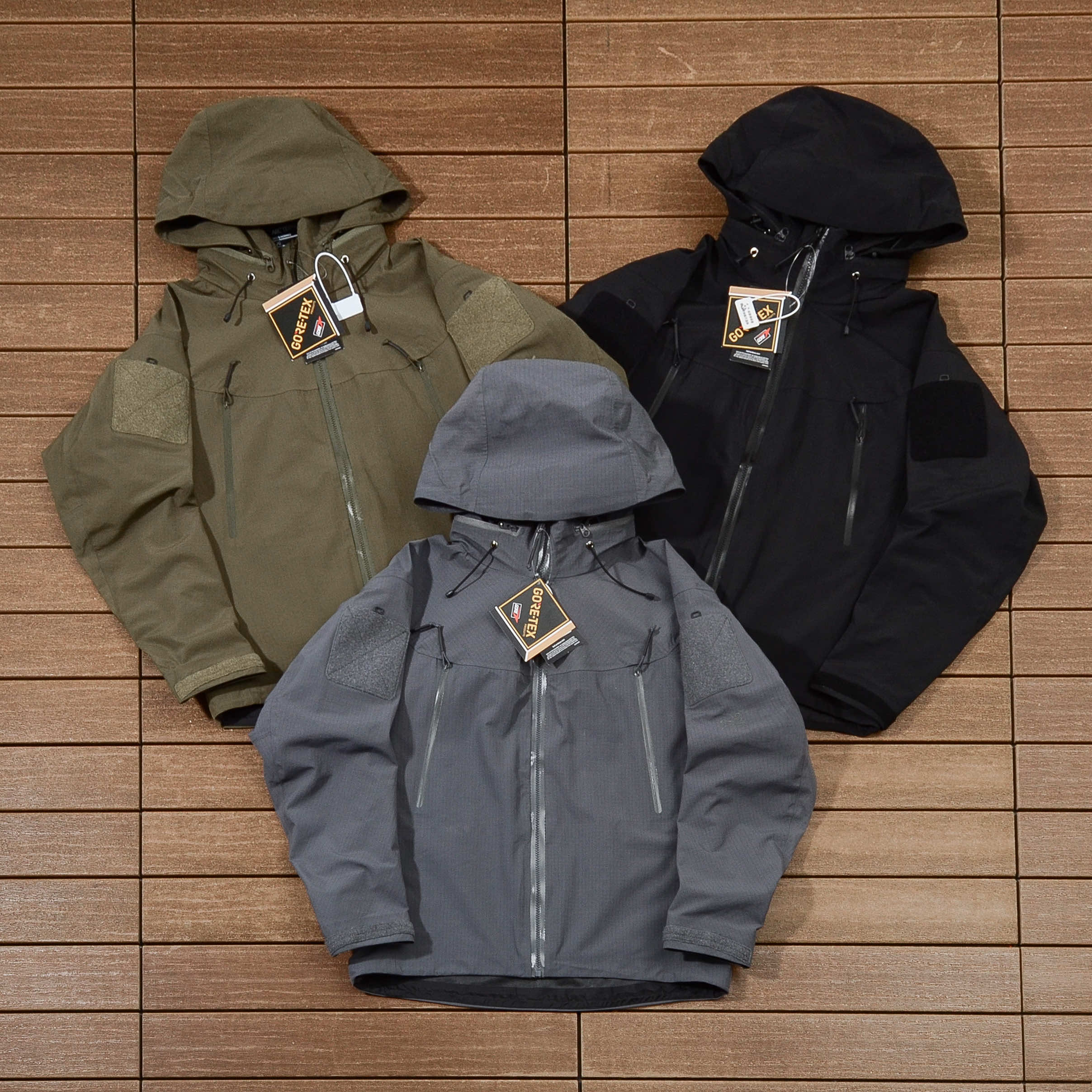 ARC'TERYX JACKET