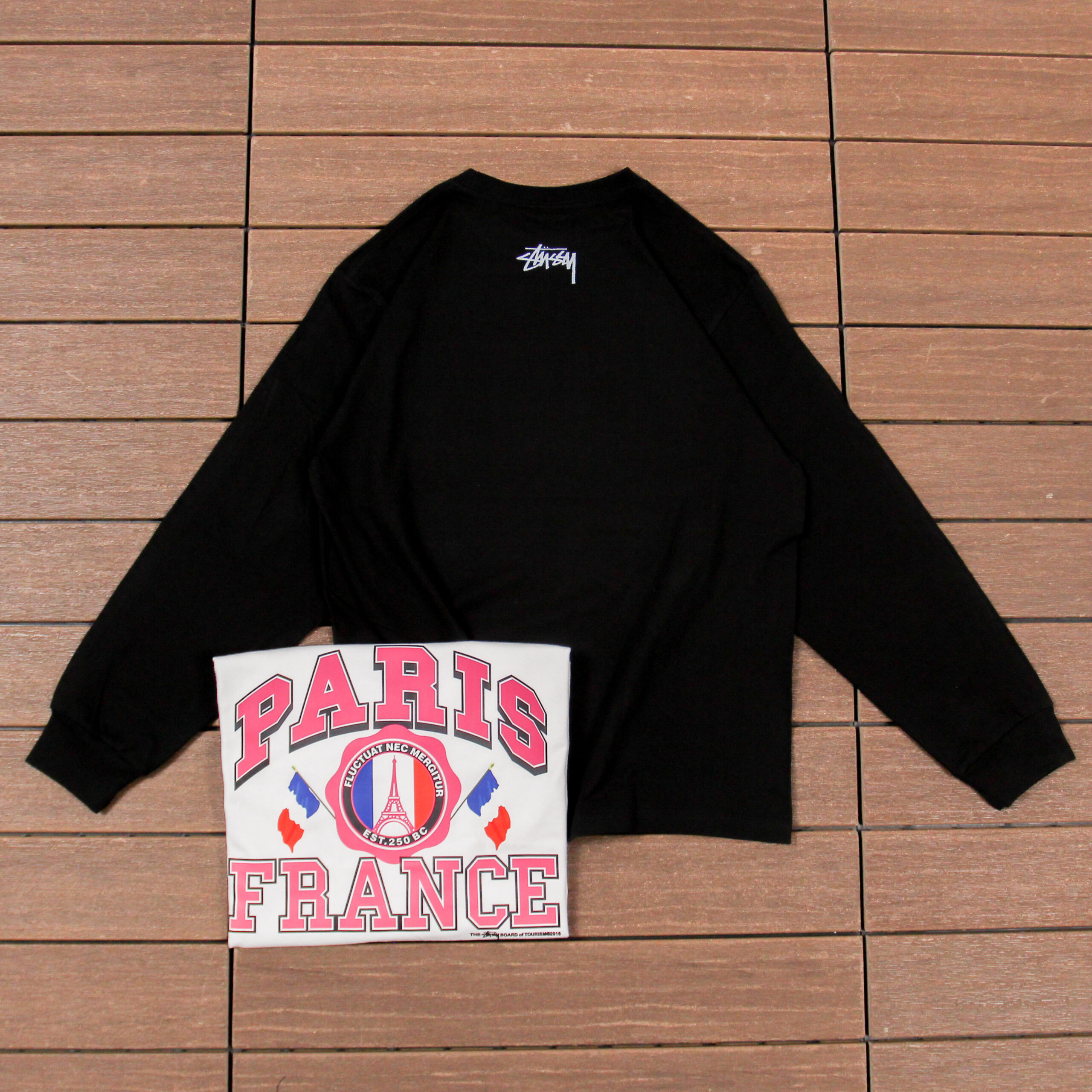 STUSSY T-SHIRT