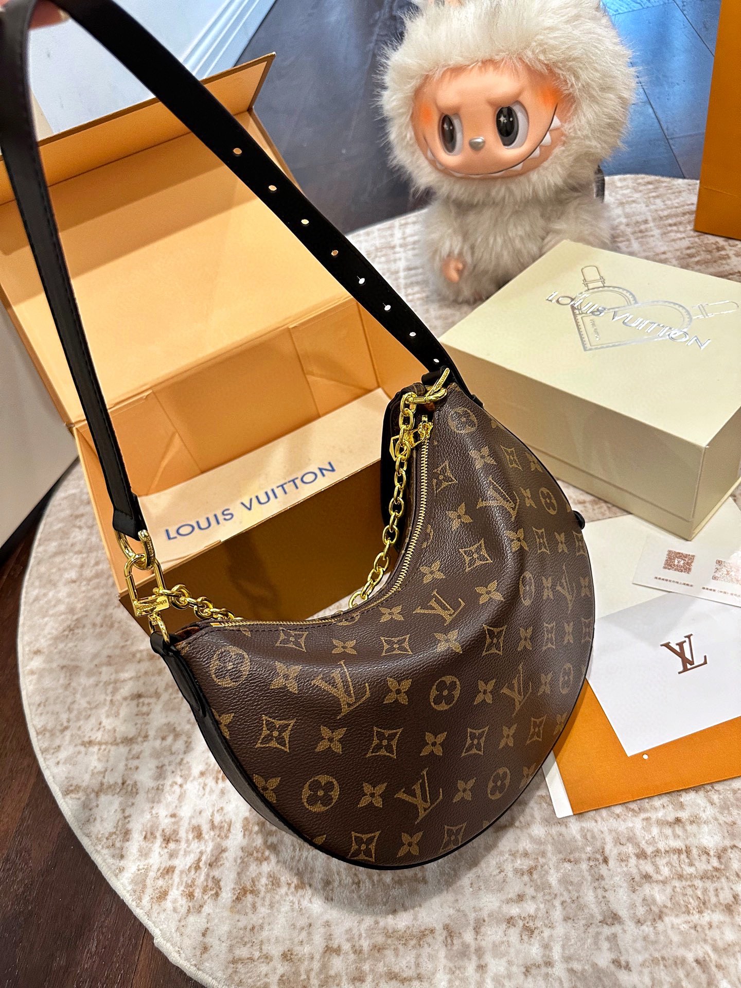 LV BAG