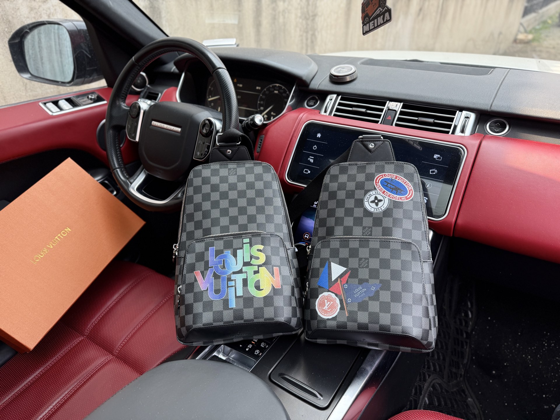 LV BAG