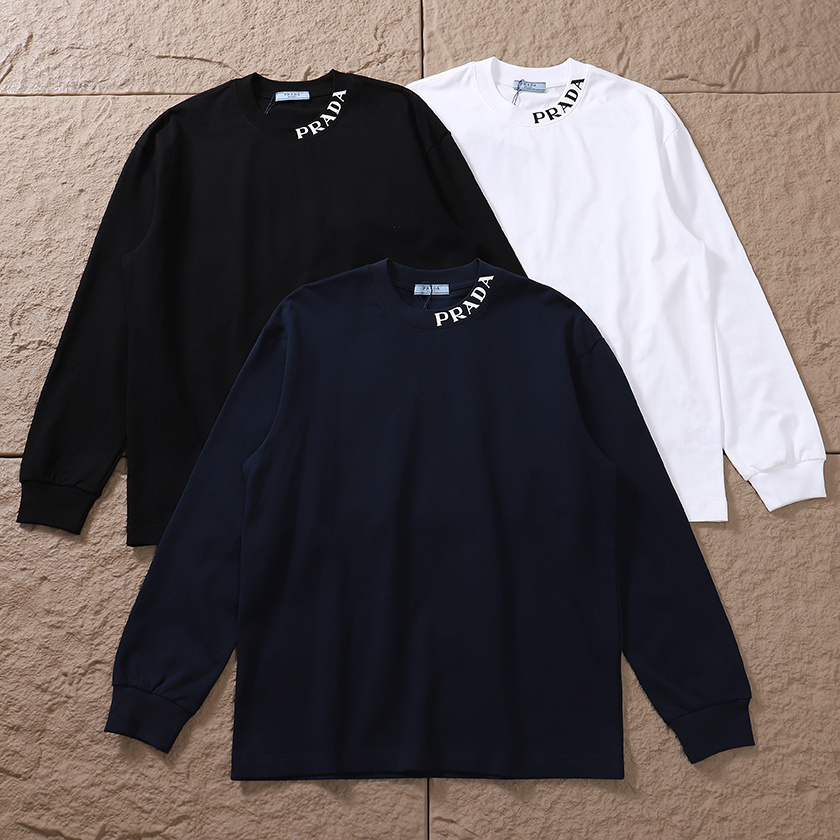 PRADA T-SHIRT