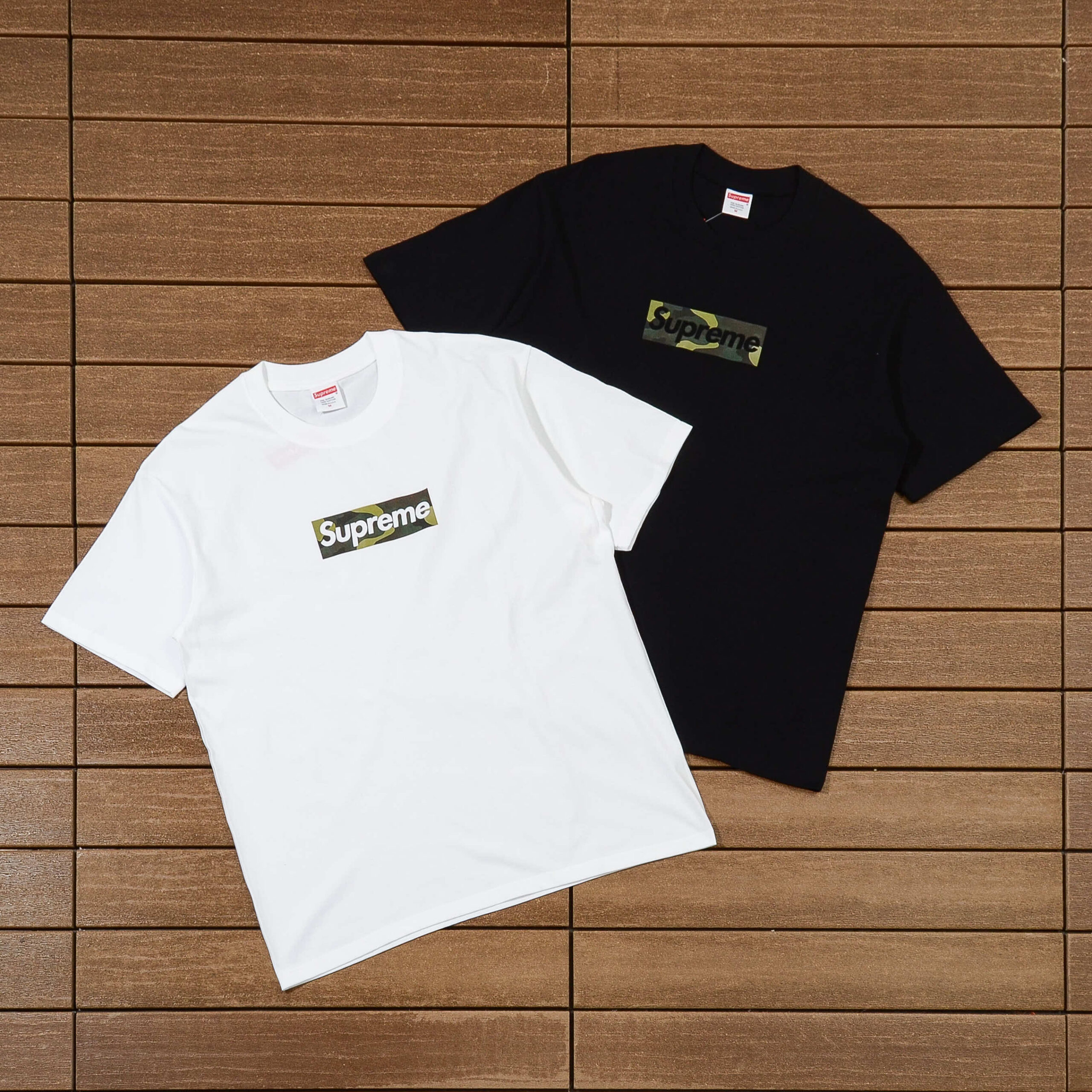 SUPREME T-SHIRT