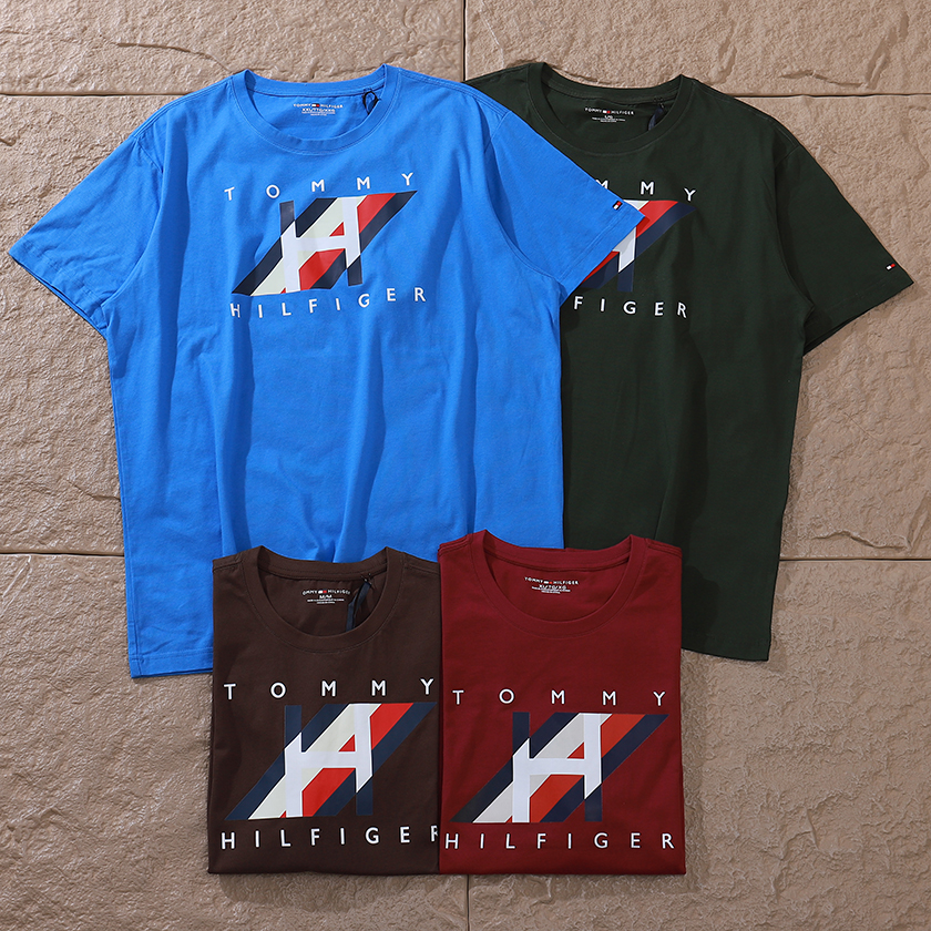TOMMY HILFIGER T-SHIRT