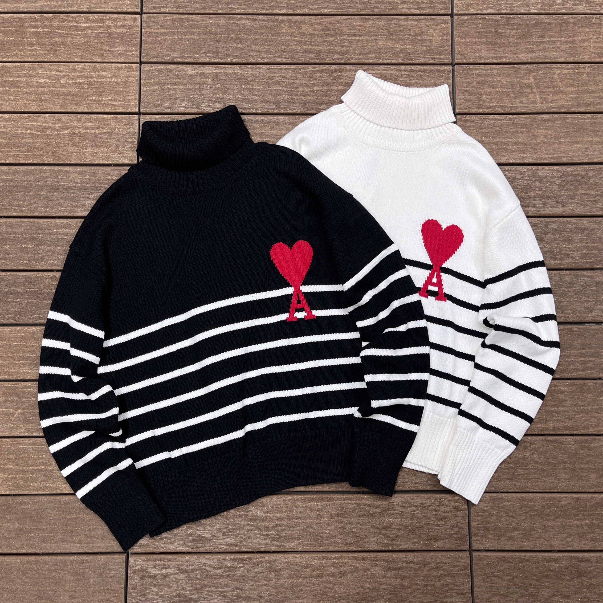AMI SWEATER