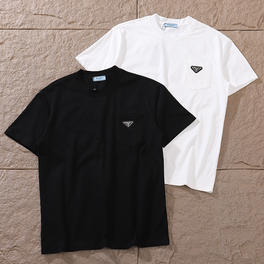 PRADA T-SHIRT