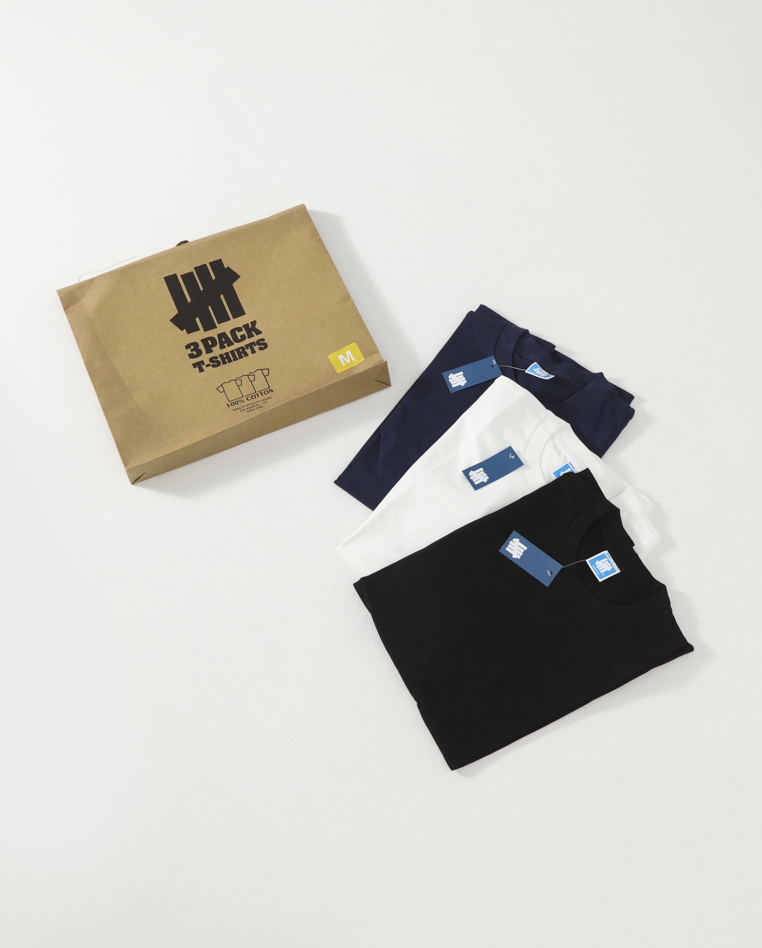 UNDEFEATED T-SHIRT