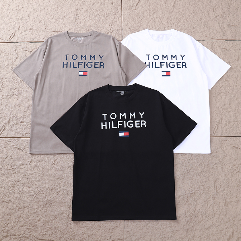 TOMMY HILFIGER T-SHIRT