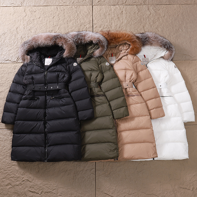 MONCLER Пух куртка