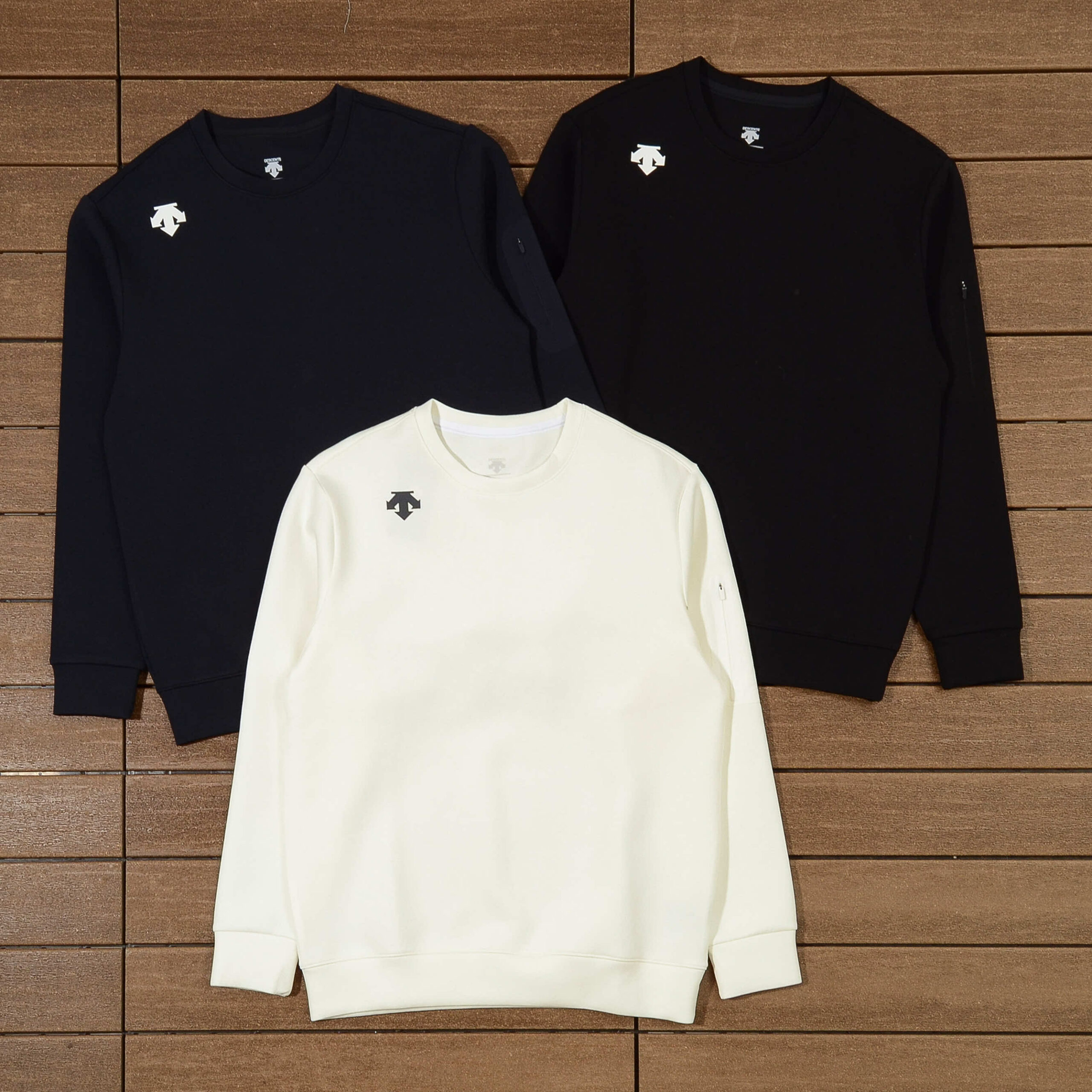 DESCENTE SWEATER