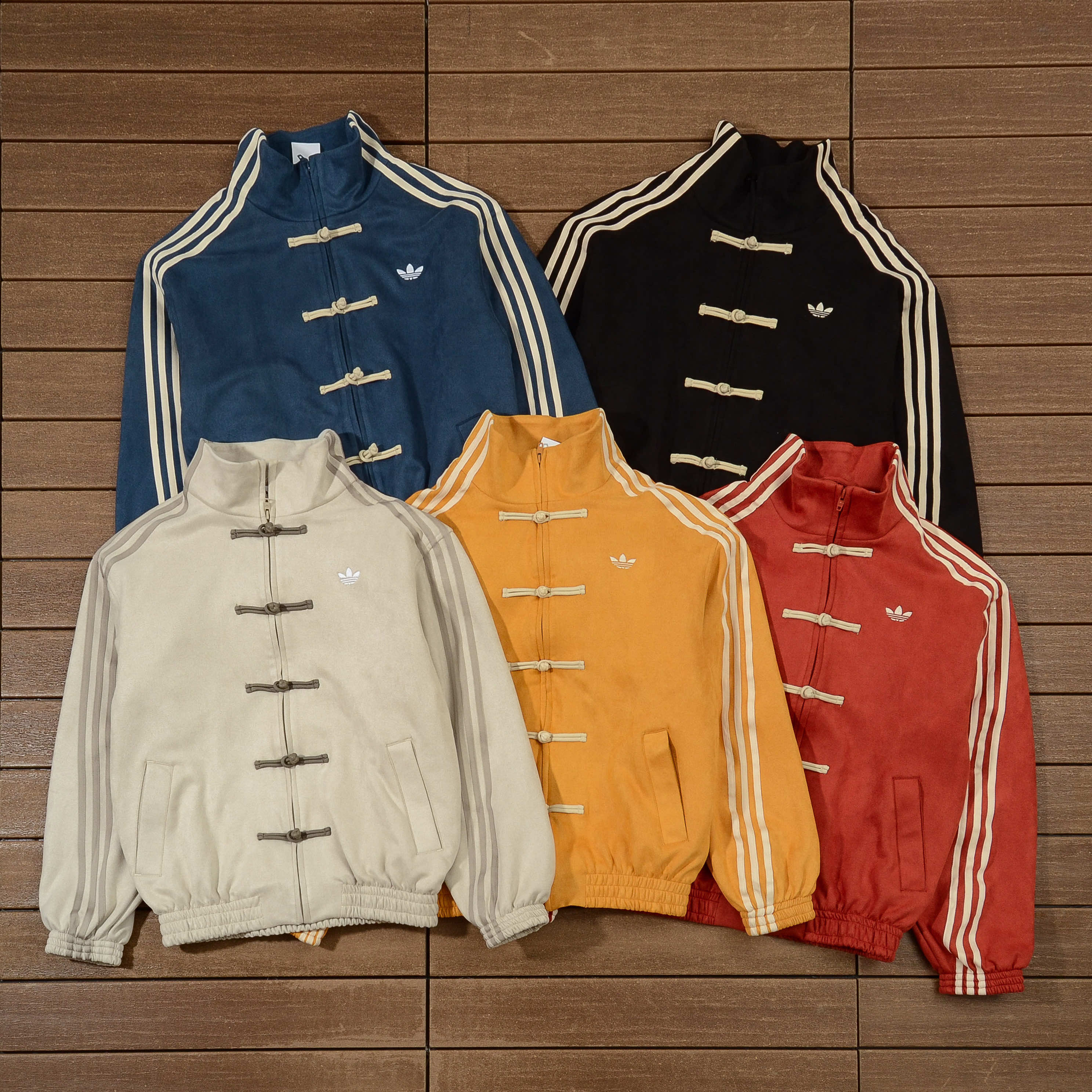 ADIDAS JACKET