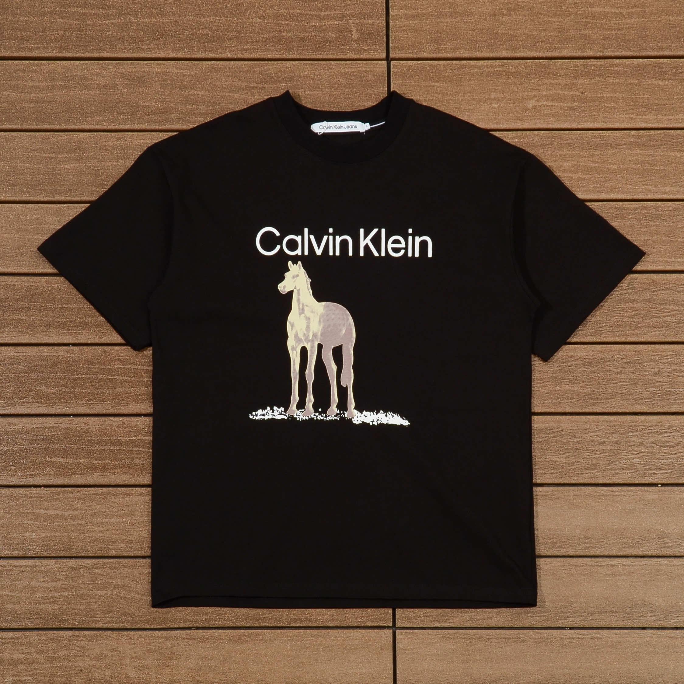 CALVIN KLEIN T-SHIRT
