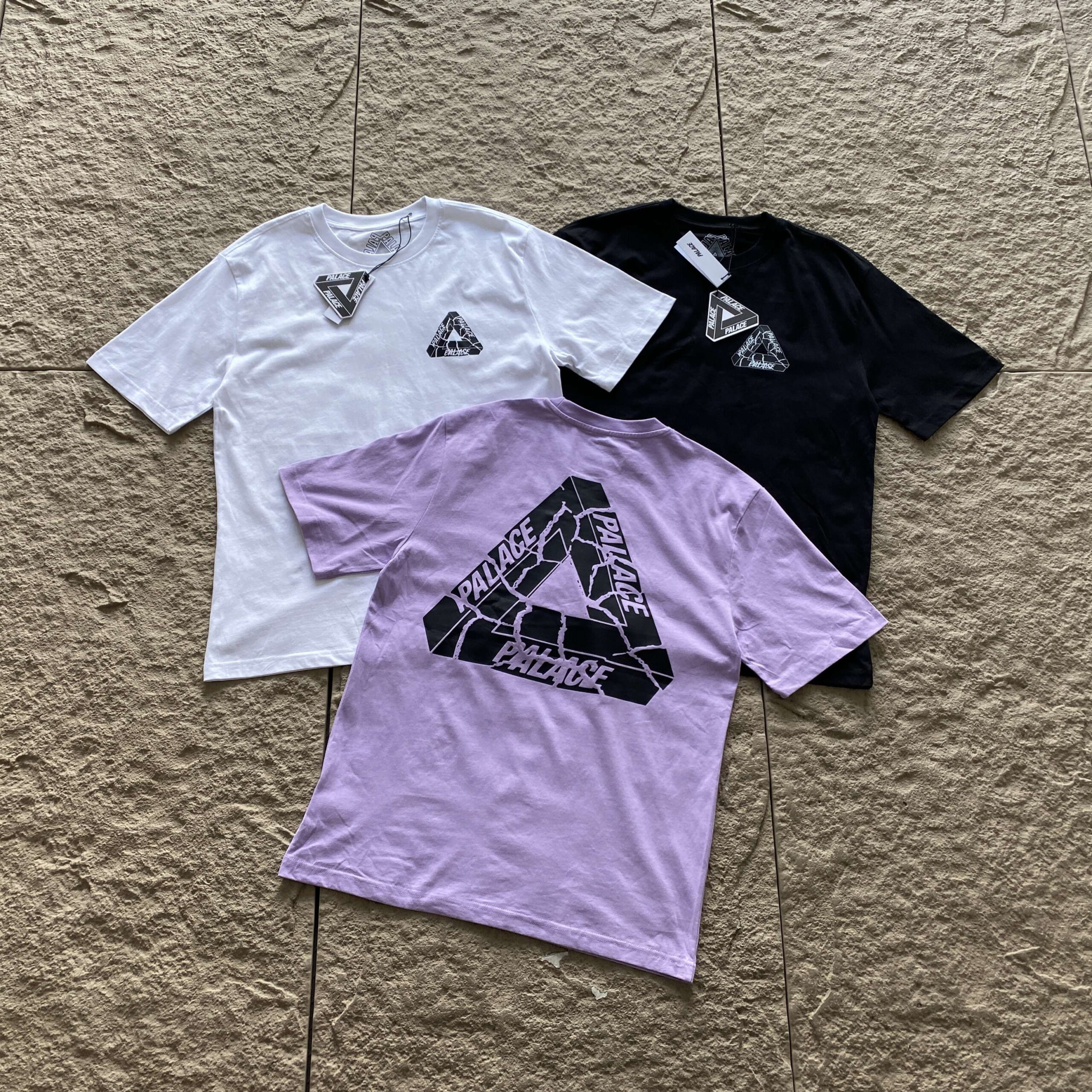 PALACE T-SHIRT