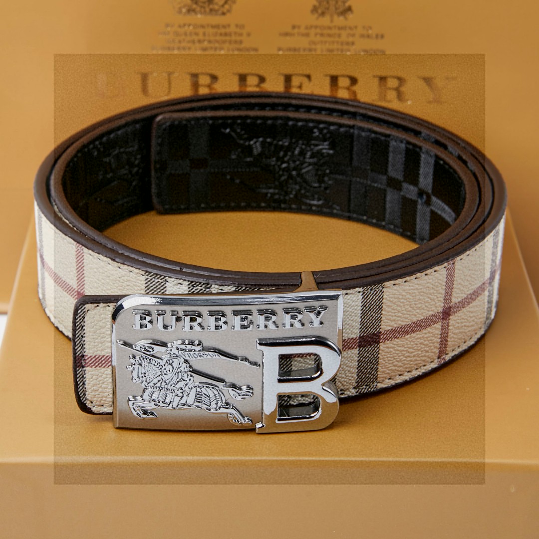 BURBERRY LETHER BELF