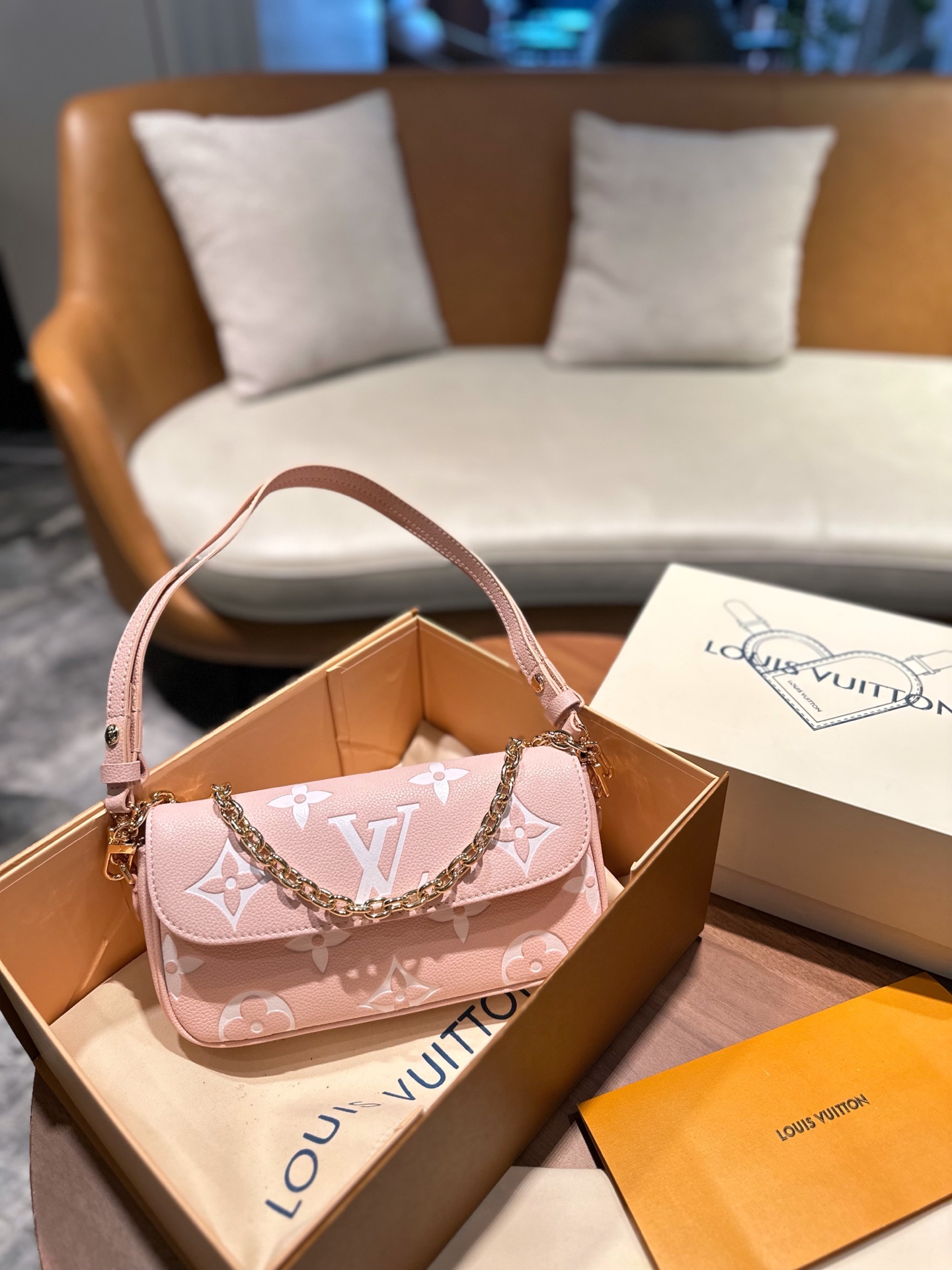 LV BAG