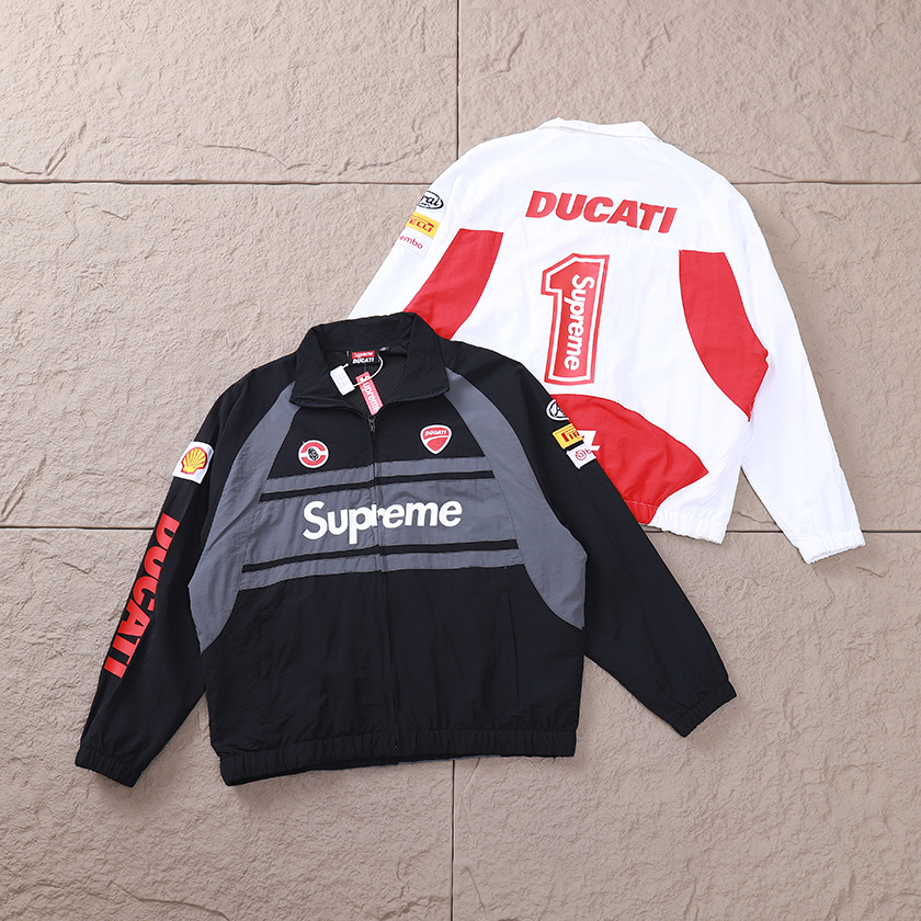 SUPREME куртка