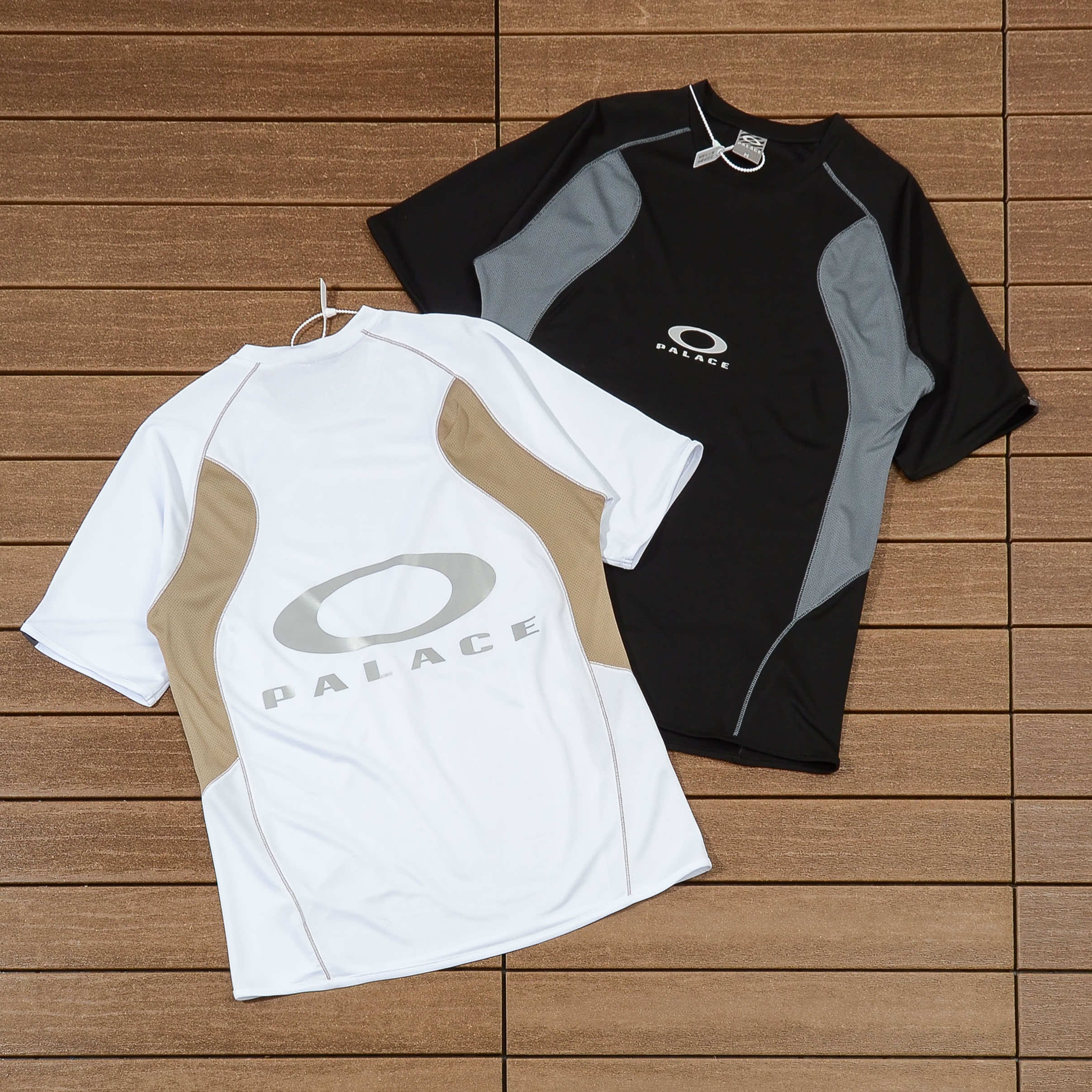 OAKIEY & PALACE T-SHIRT