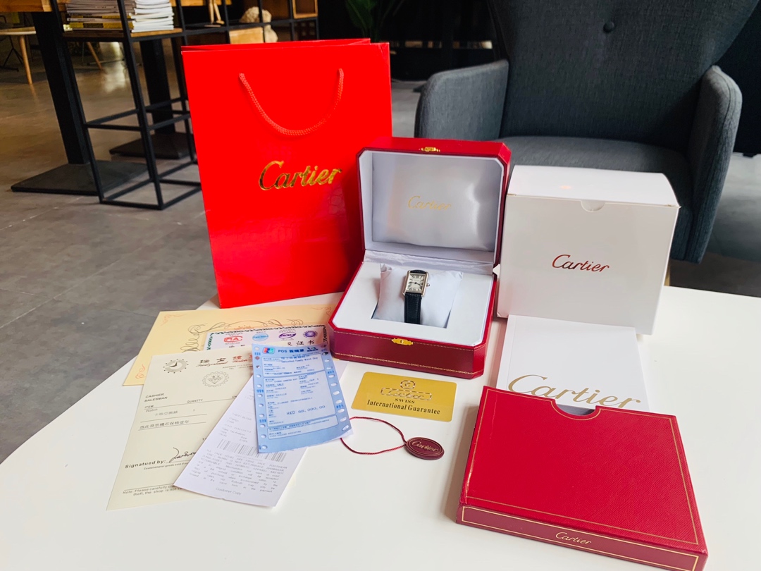 CARTIER WATCH