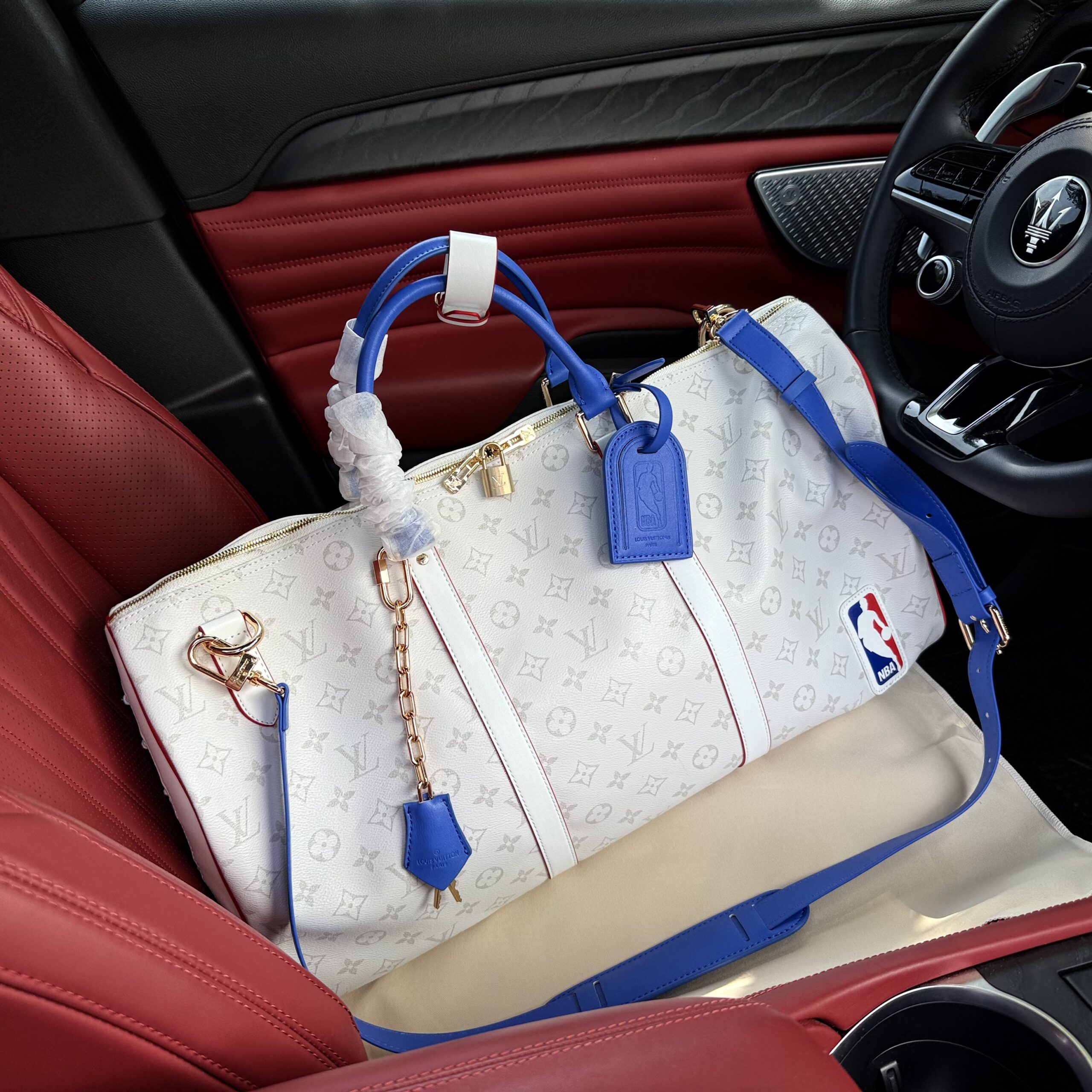 LV & NBA BAG
