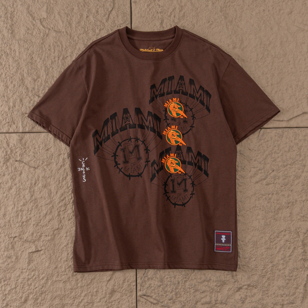 TRAVIS SCOTT T-SHIRT